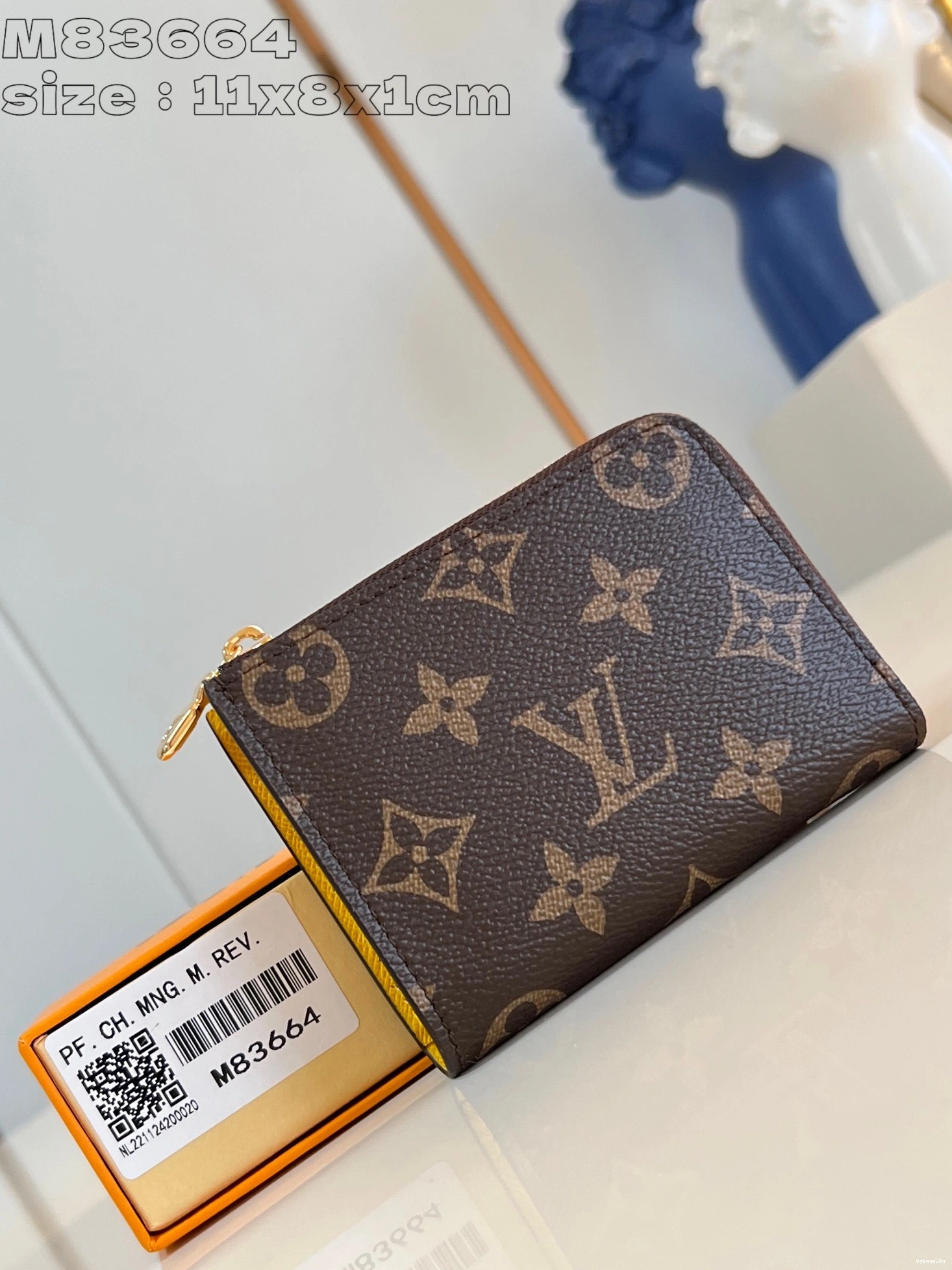 Wallet-11*8.5*1.5CM Vuitton Noa Louis Compact 0214
